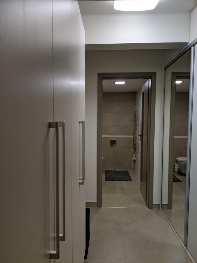 Ap10 - Apartments 4U Brezinova "Overnight Simply" Hradec Králové Eksteriør billede